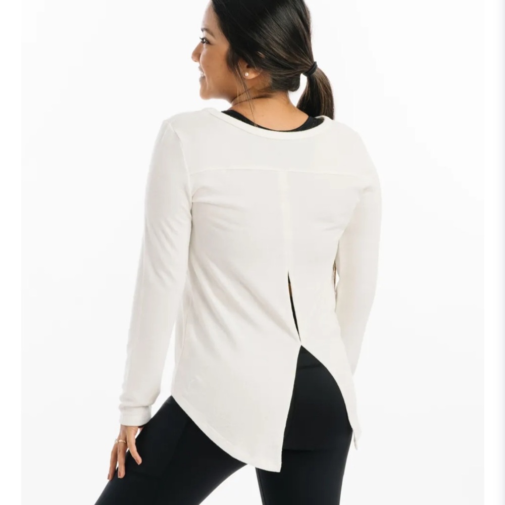 White lounge boyfriend long sleeve split t